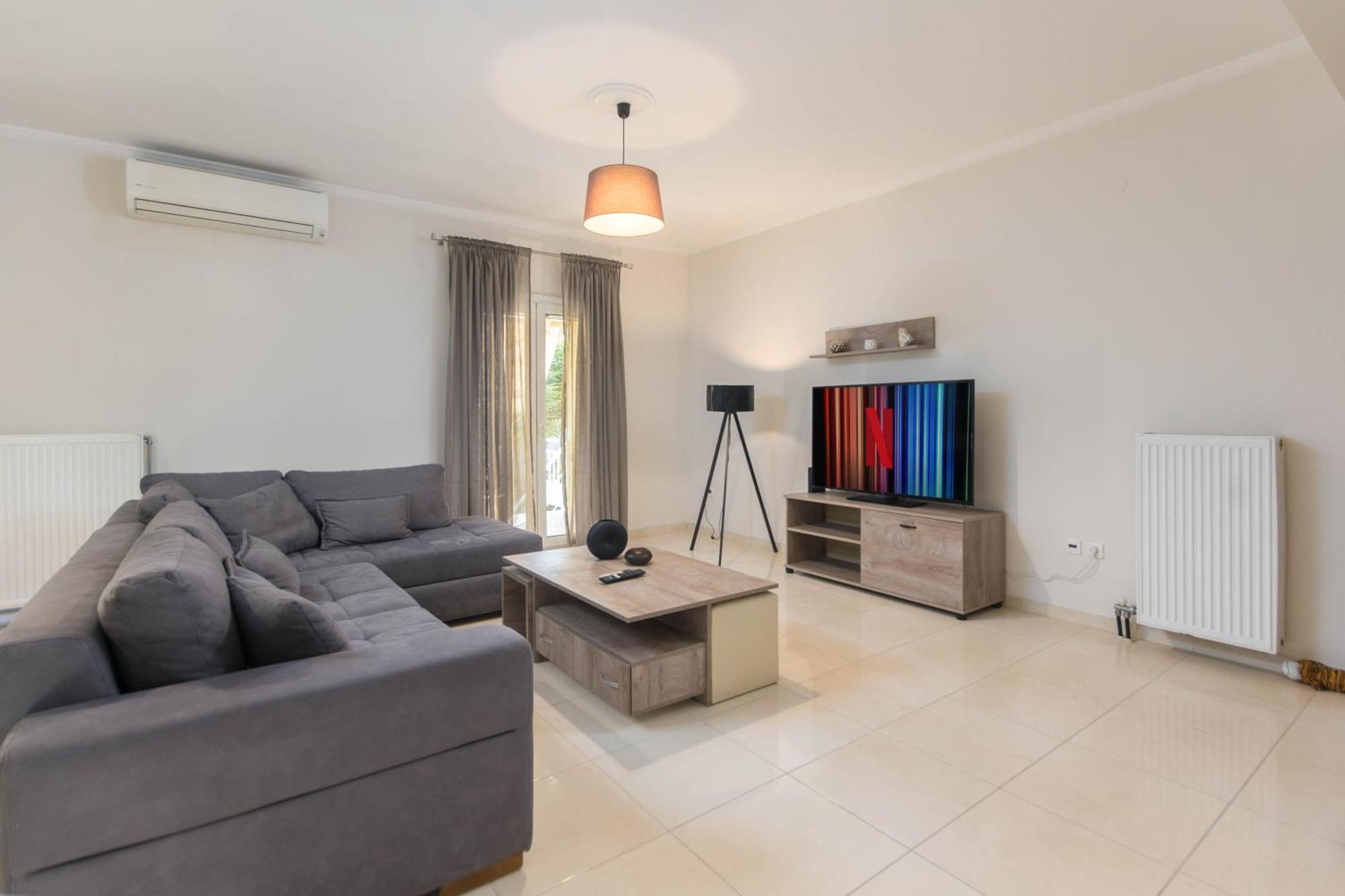 Διωροφη Μεζονετα-2Km Απο Το Κεντρο-Iliana House Apartment Alepou Exterior photo