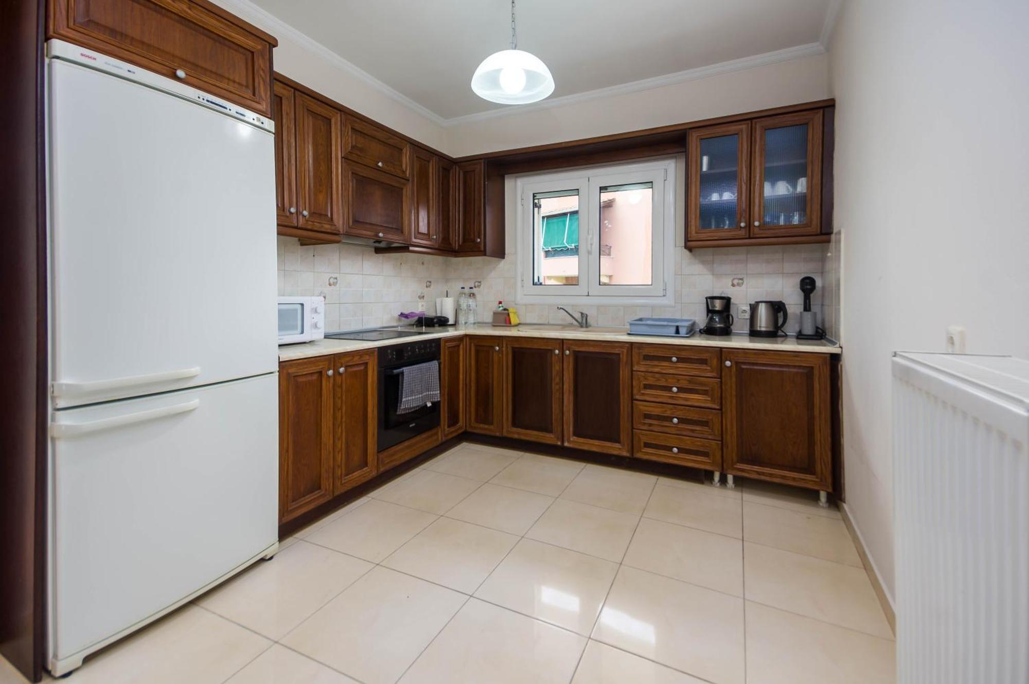 Διωροφη Μεζονετα-2Km Απο Το Κεντρο-Iliana House Apartment Alepou Exterior photo