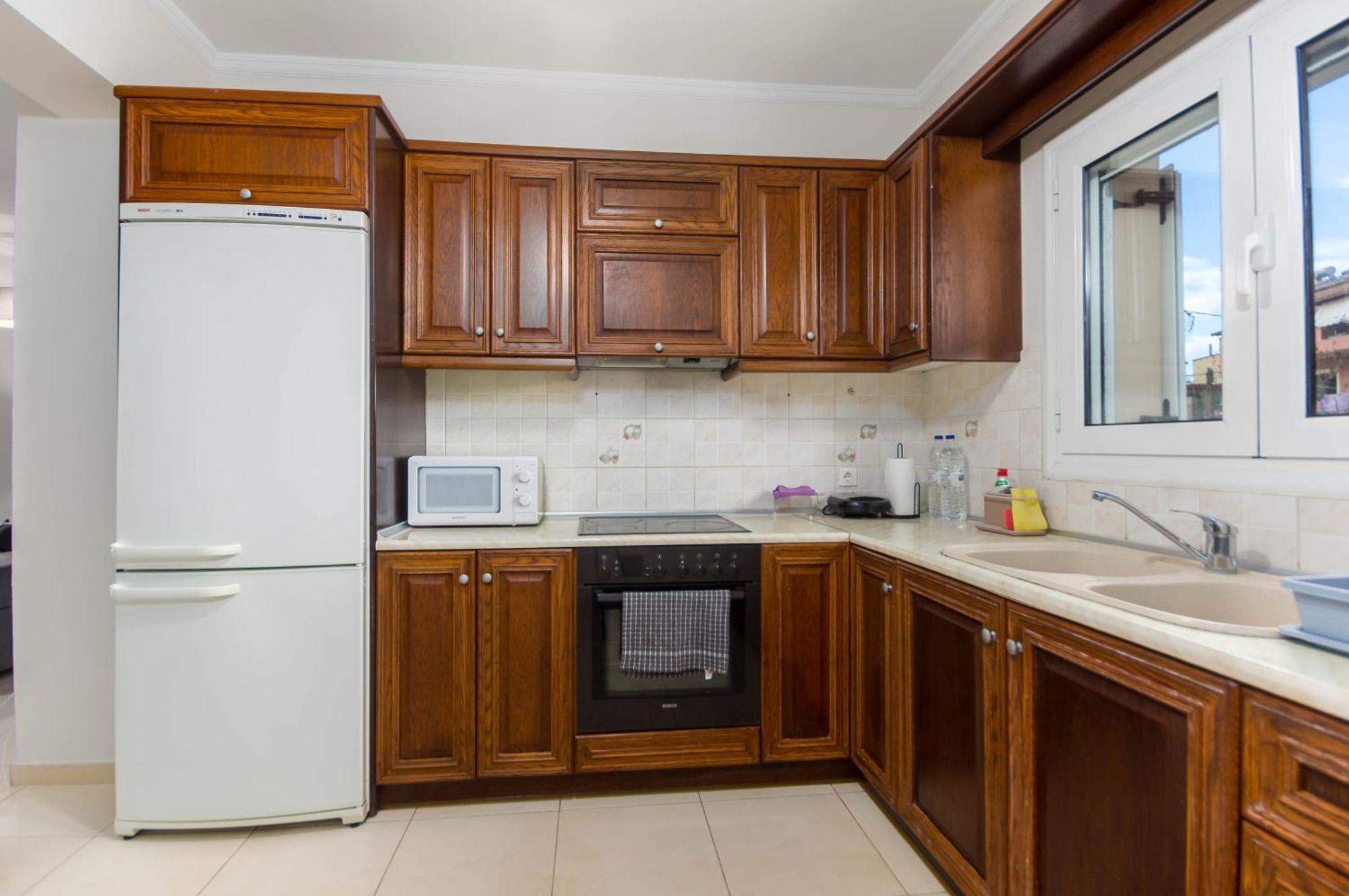 Διωροφη Μεζονετα-2Km Απο Το Κεντρο-Iliana House Apartment Alepou Exterior photo